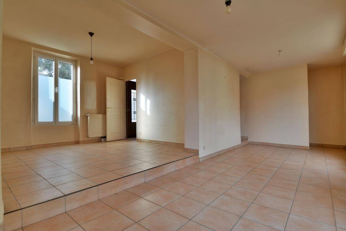 Maison à vendre, 77m², Esbly
