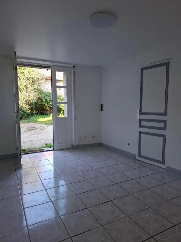 Appartement à louer, 17m², Quincy-Voisins