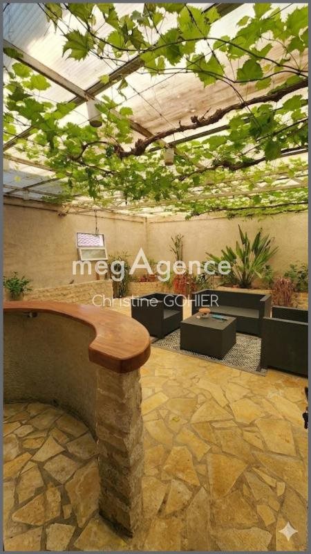 Maison à vendre, 202m², Bussac-sur-Charente