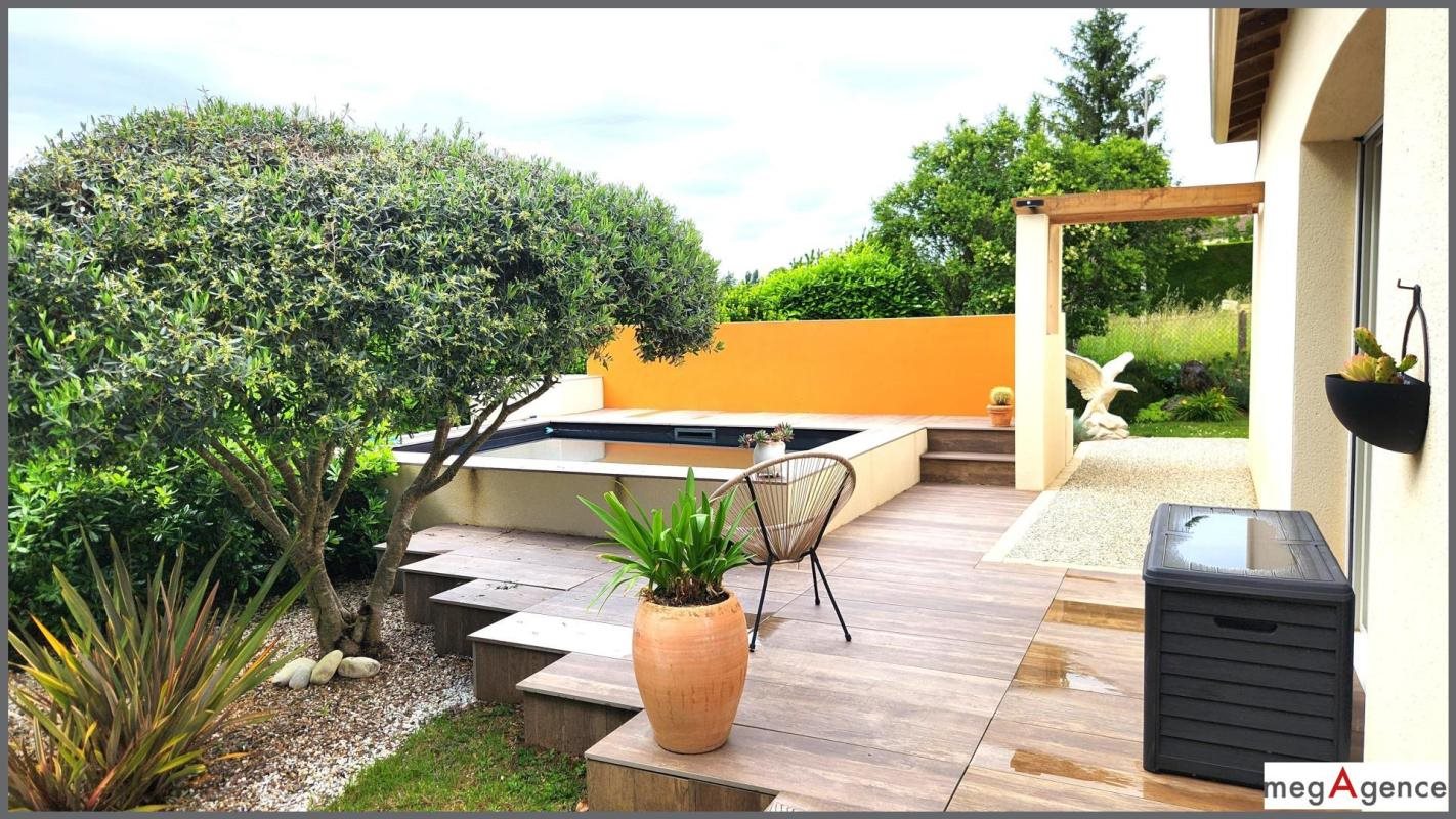 Maison à vendre, 130m², Bussac-sur-Charente
