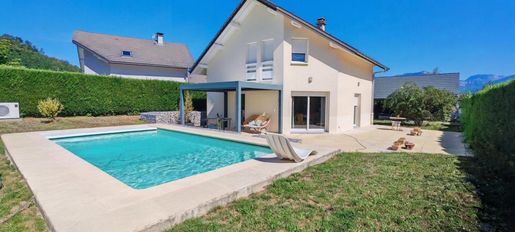 Maison 5 pièces · à Chambéry · 469 000 €