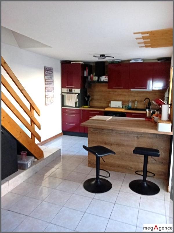 Maison à vendre, 115m², Pisany