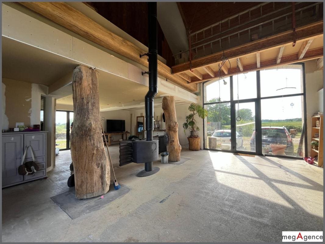 Maison à vendre, 210m², Neufchâtel-en-Saosnois