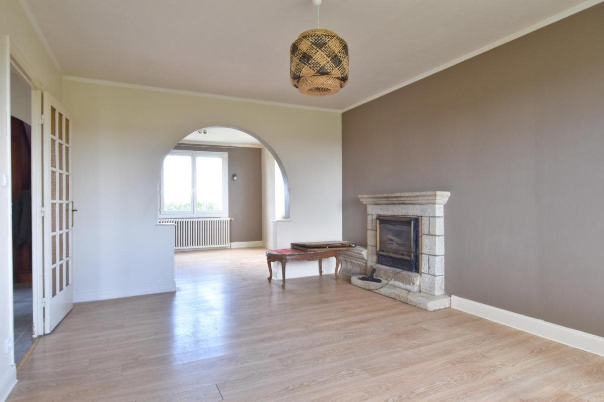 Maison à vendre, 145m², Plonévez-Porzay