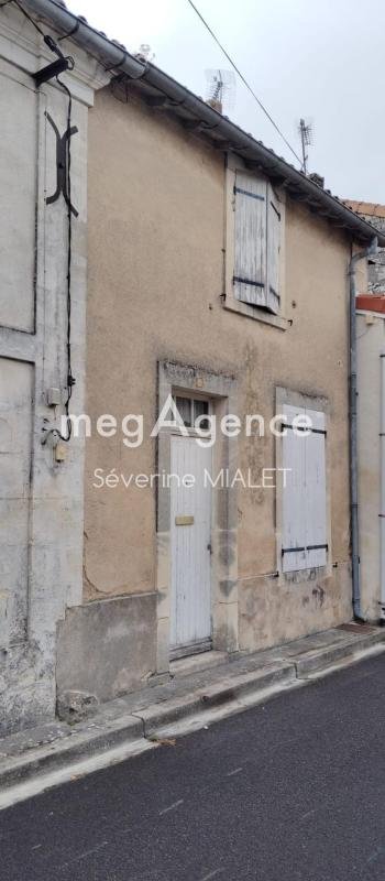 Maison à vendre, 80m², Châteaubernard