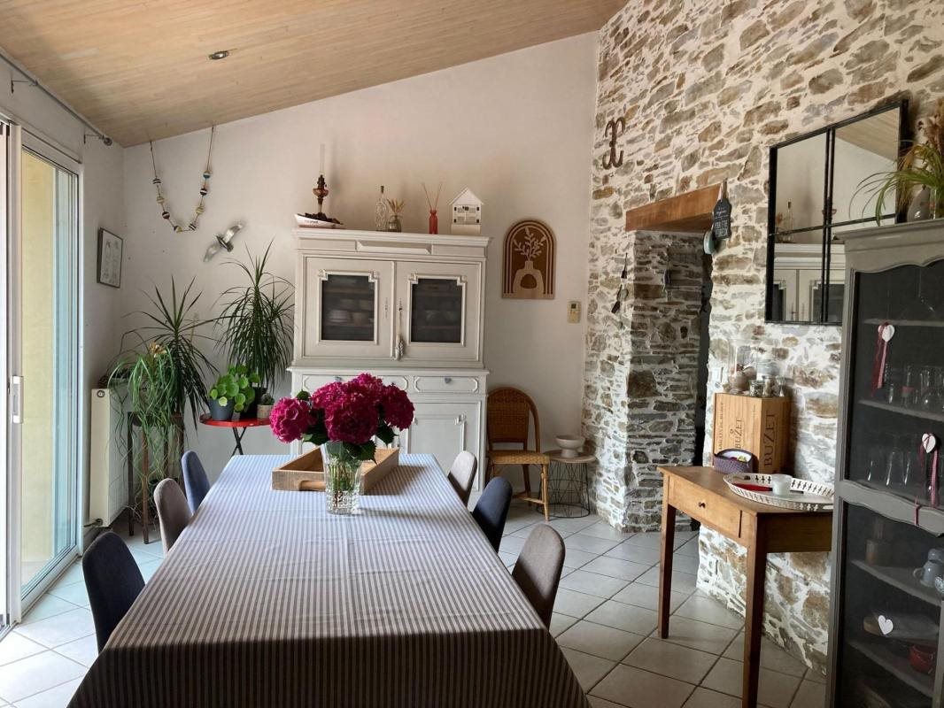 Maison à vendre, 123m², Chavagnes-en-Paillers