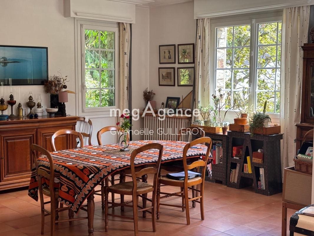 Maison à vendre, 260m², Larmor-Plage