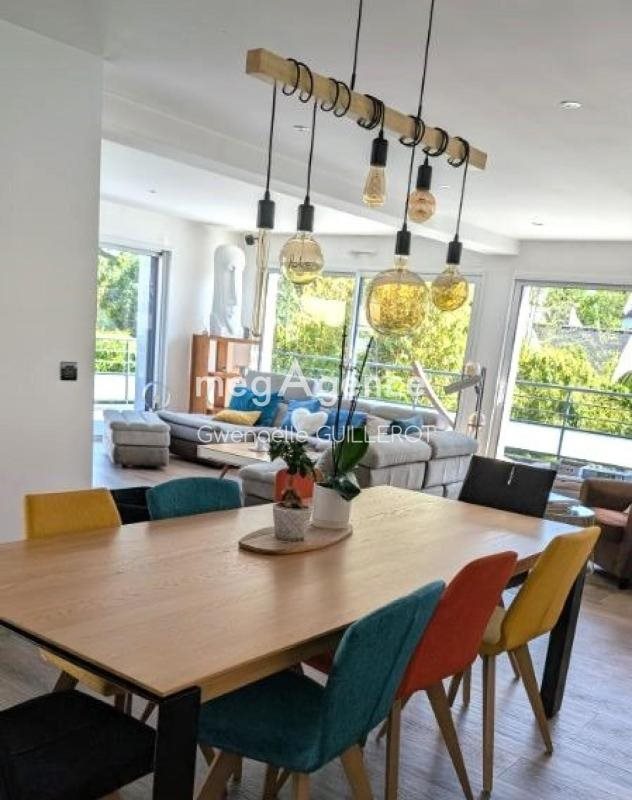Maison à vendre, 220m², Larmor-Plage