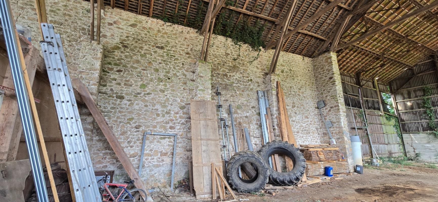 Maison à vendre, 355m², La Jonchère-Saint-Maurice