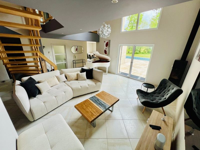 Maison à vendre, 208m², Roussennac