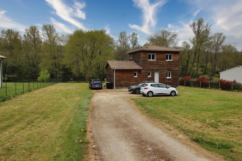 Maison à vendre, 120m², Aillas