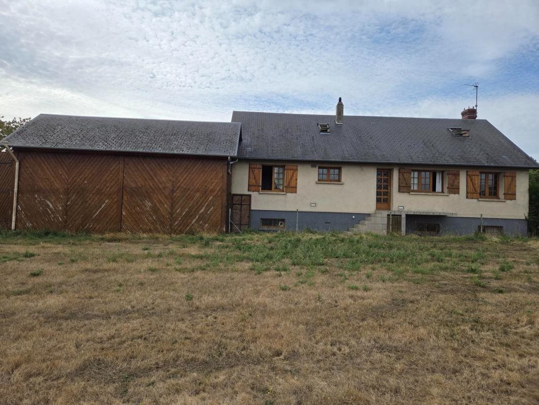 Maison à vendre, 145m², Saint-Léger-de-Rôtes