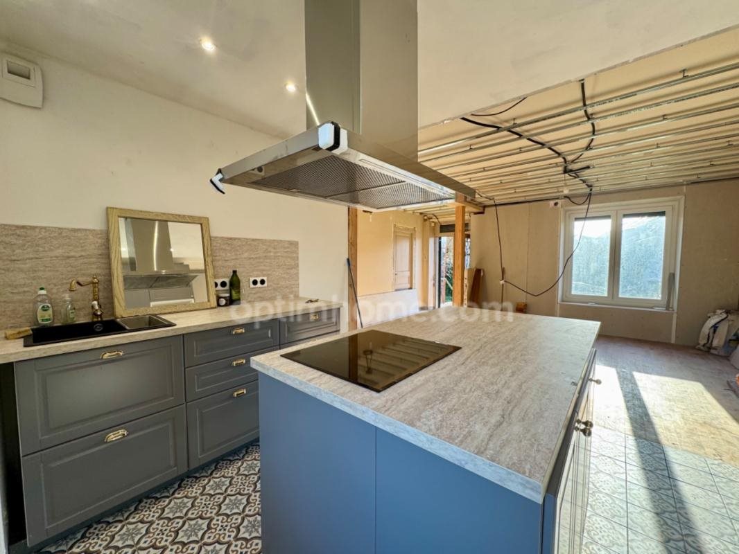 Maison à vendre, 100m², Saint-Sulpice-les-Feuilles