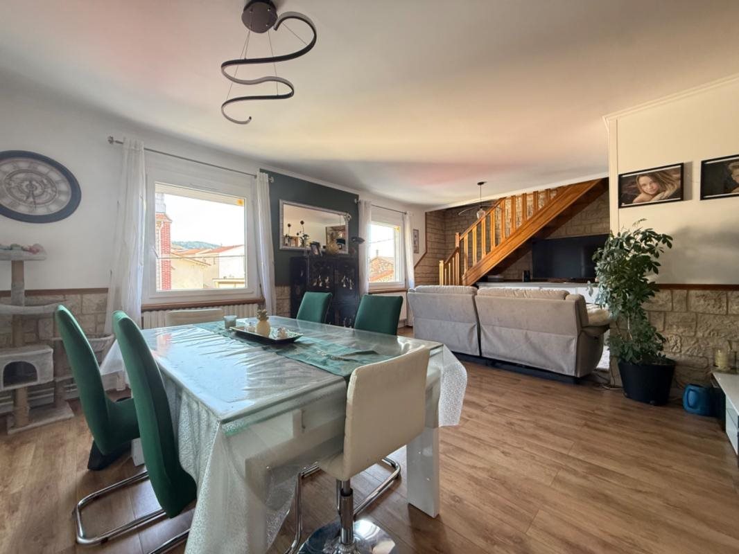Appartement à vendre, 94m², Le Chambon-Feugerolles