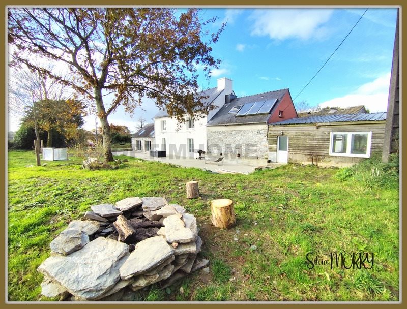 Maison à vendre, 187m², Ploudiry