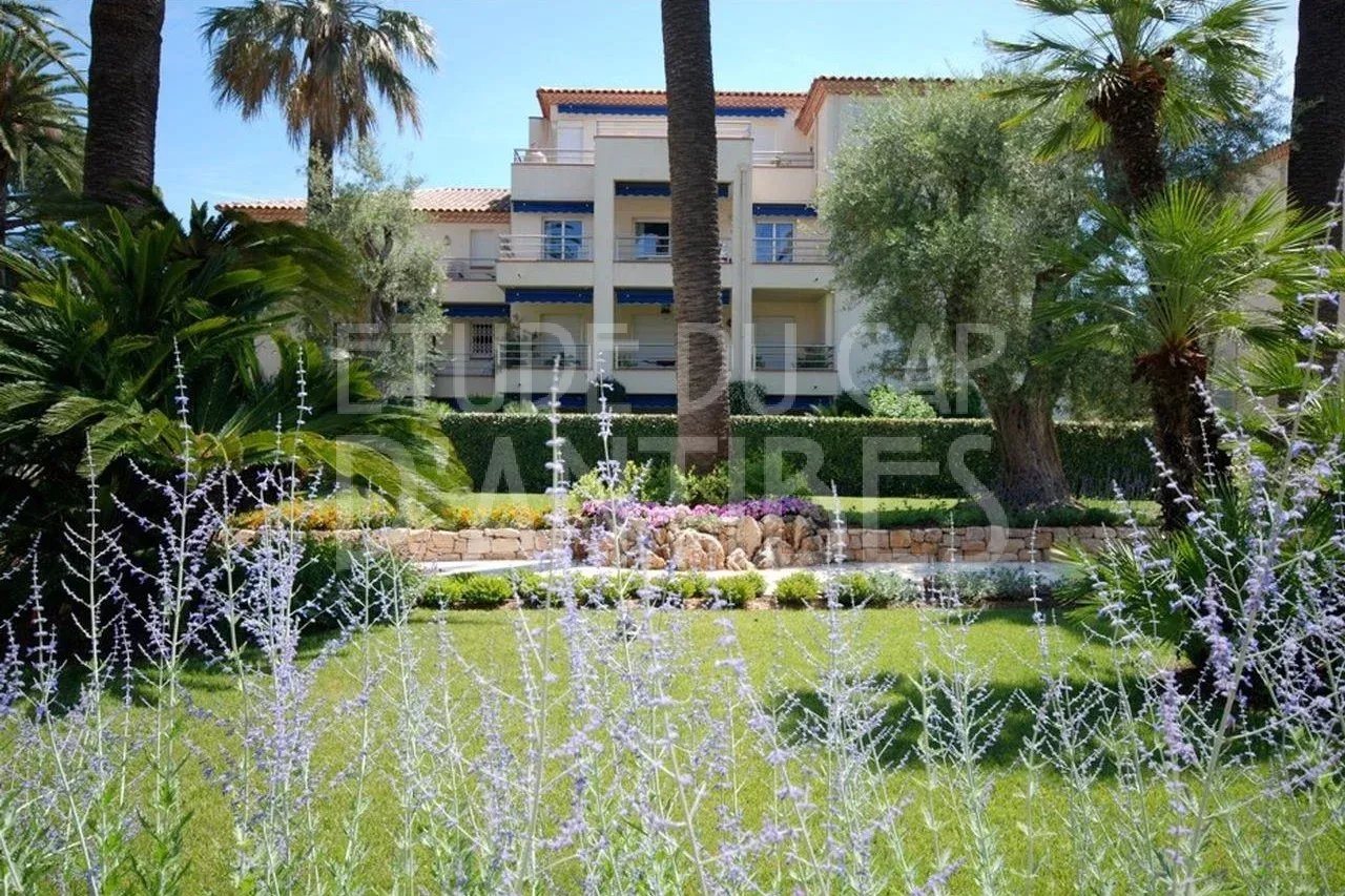 Appartement à louer, 140m², Antibes