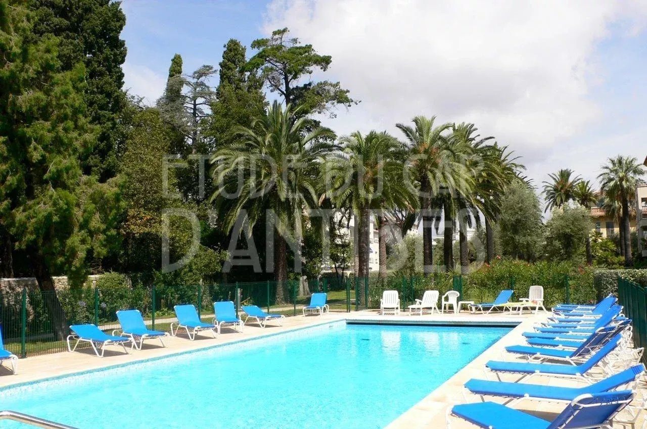 Appartement à louer, 140m², Antibes