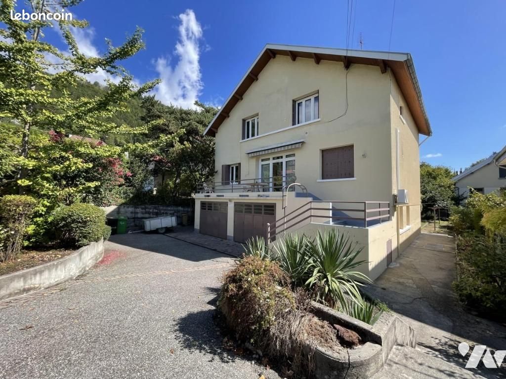 Maison à vendre, 204m², Corenc
