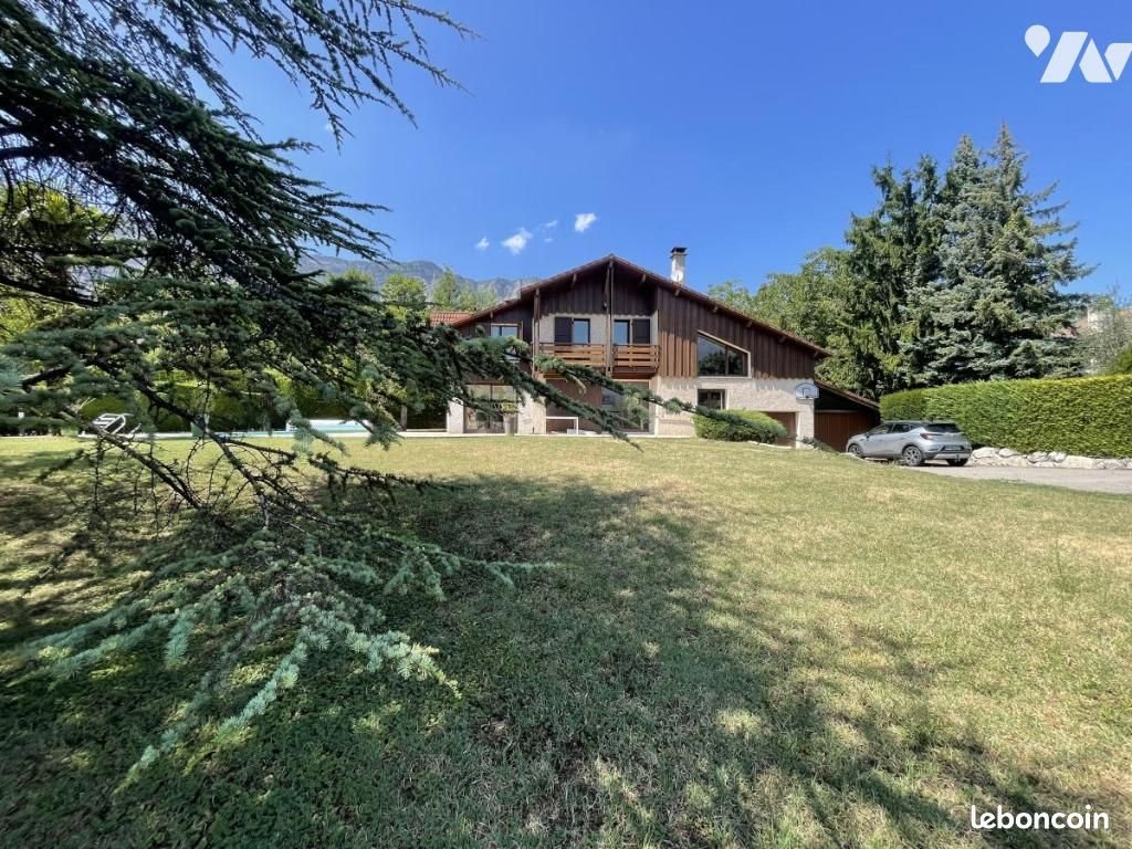 Maison à vendre, 169m², Saint-Ismier
