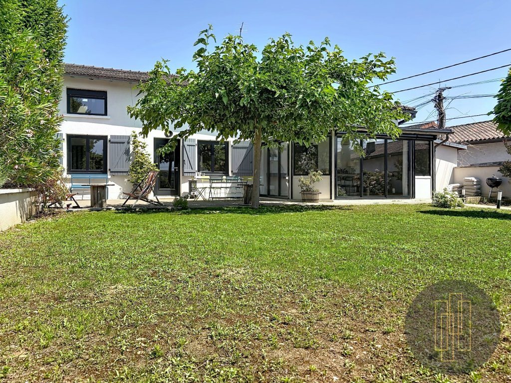 Maison à vendre, 140m², Reyrieux