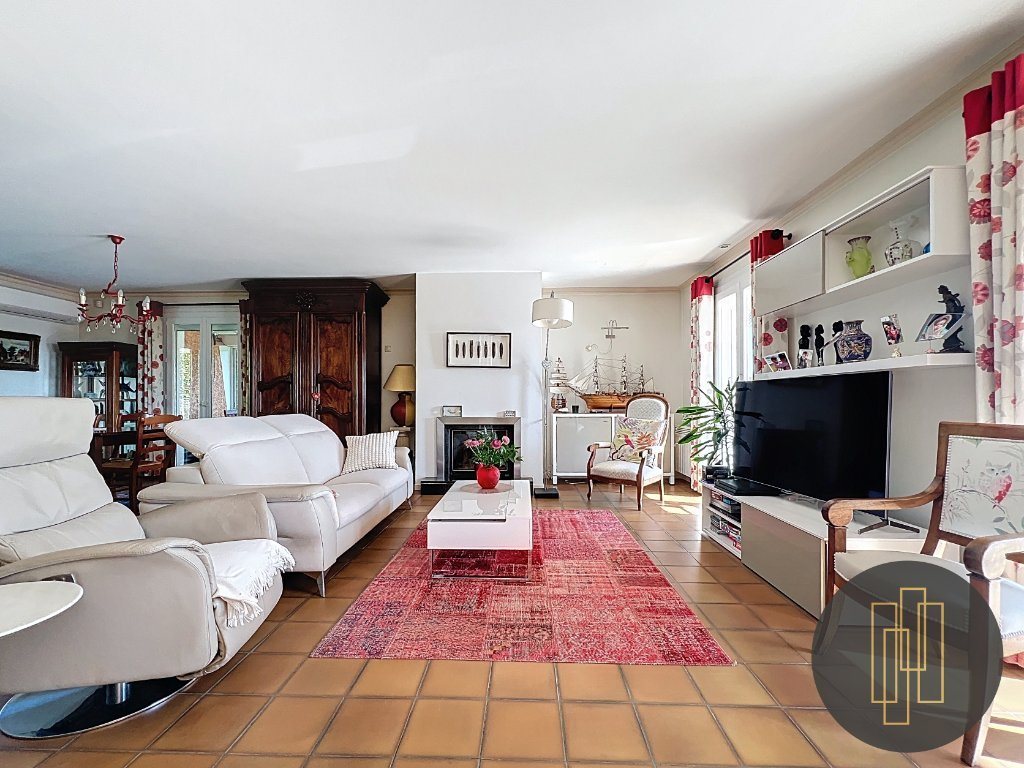 Maison à vendre, 217m², Reyrieux