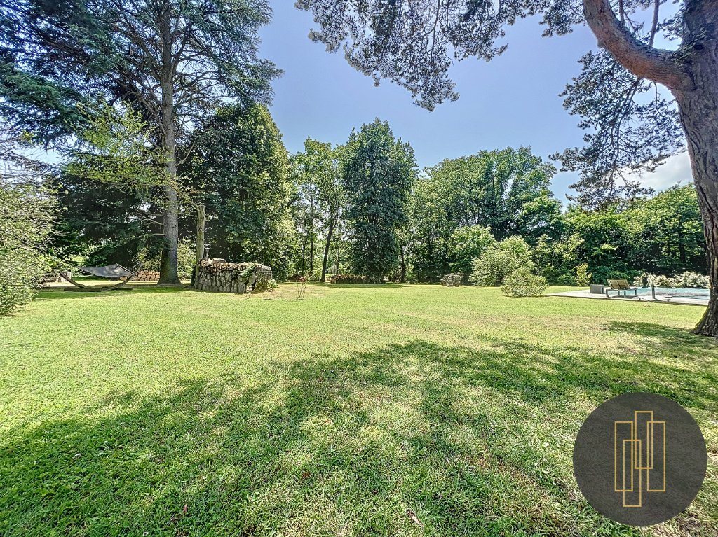 Maison à vendre, 250m², Messimy-sur-Saône