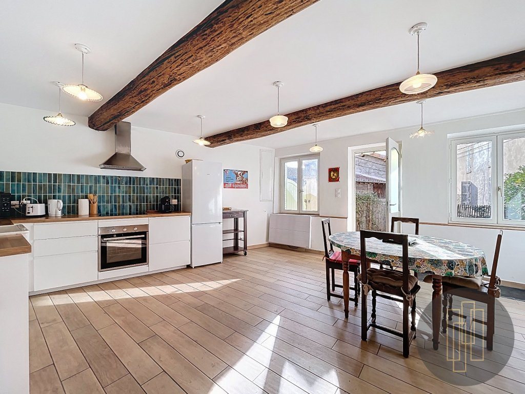 Maison à vendre, 102m², Montmerle-sur-Saône
