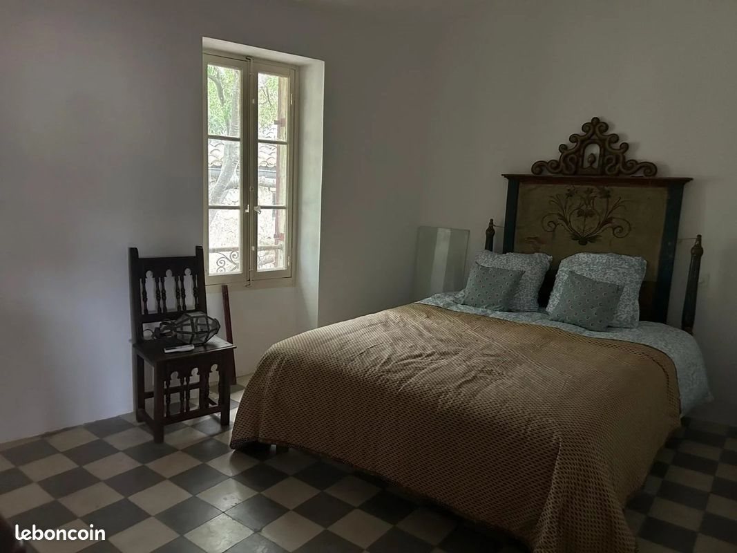 Appartement à louer, 69m², Les Baux-de-Provence