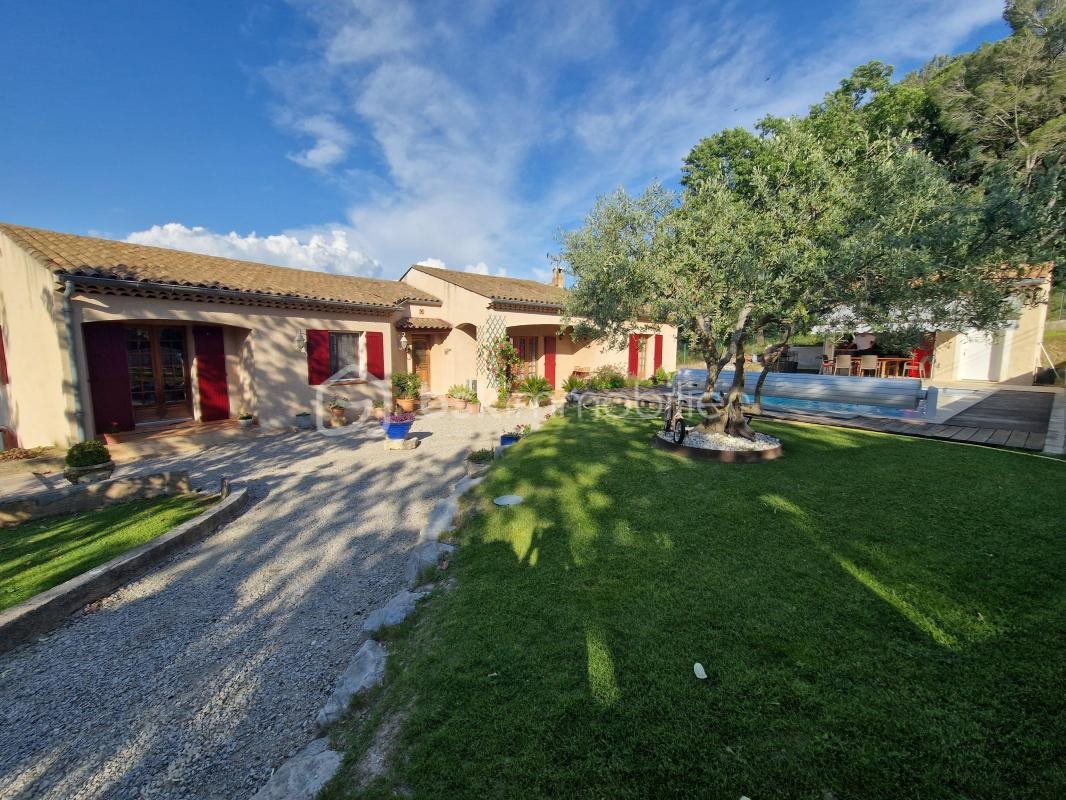 Maison à vendre, 180m², Sainte-Tulle