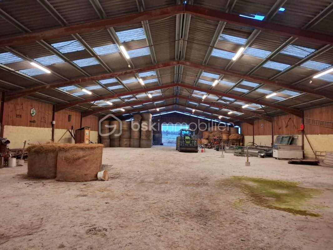 Maison à vendre, 2112m², Novion-Porcien