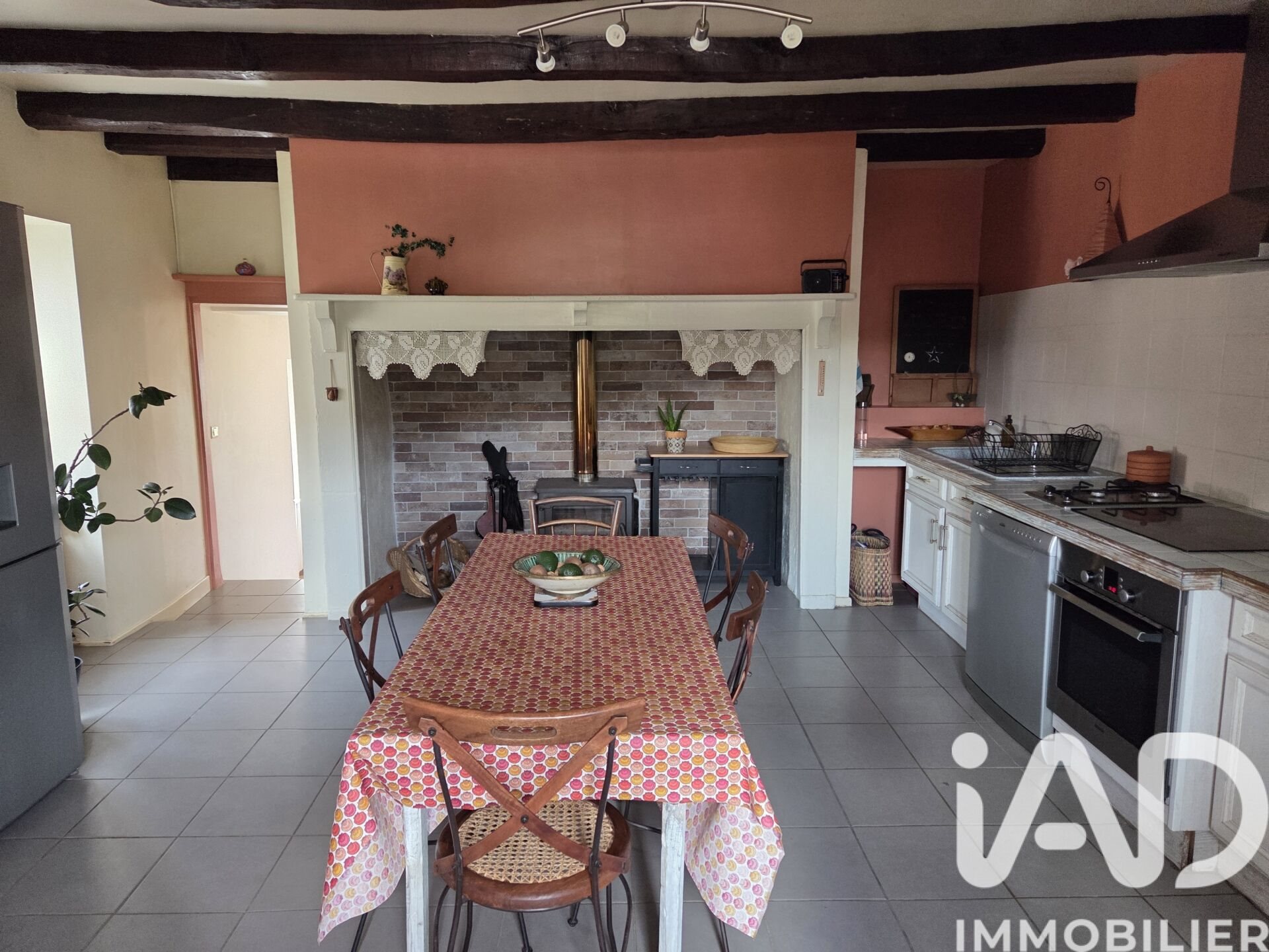 Maison à vendre, 74m², Altillac