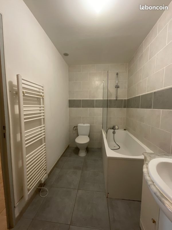 Appartement à louer, 81m², Orange