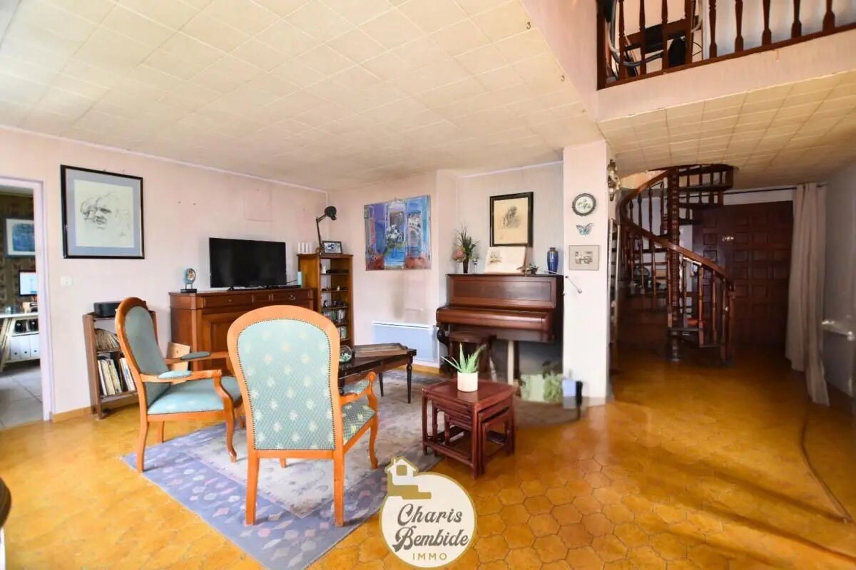 Maison à vendre, 141m², Bernis