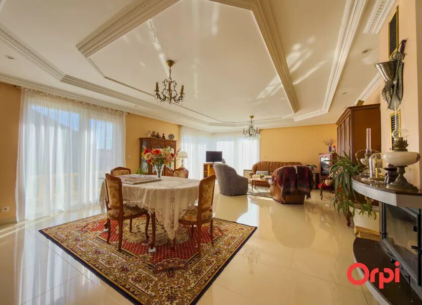 Maison à vendre, 240m², Chaulnes