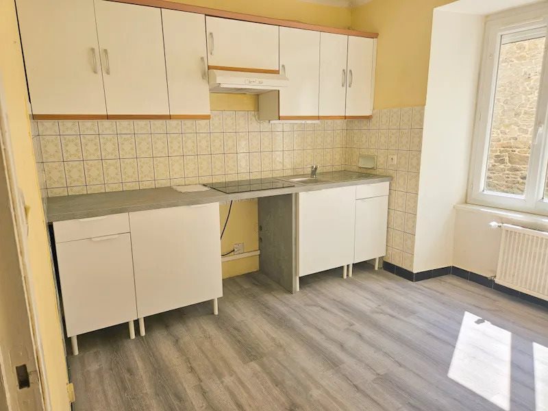Appartement à louer, 95m², Quintin