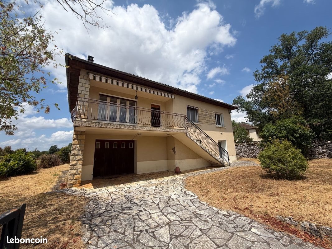 Maison à louer, 112m², Gramat