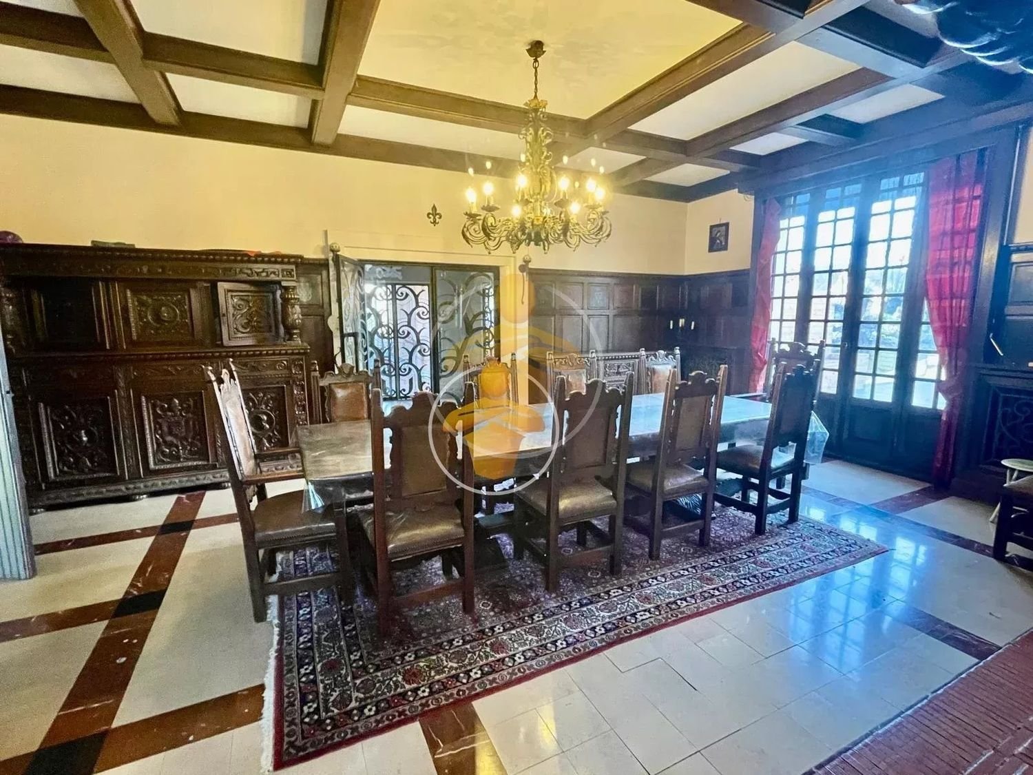 Maison à vendre, 300m², La Fère