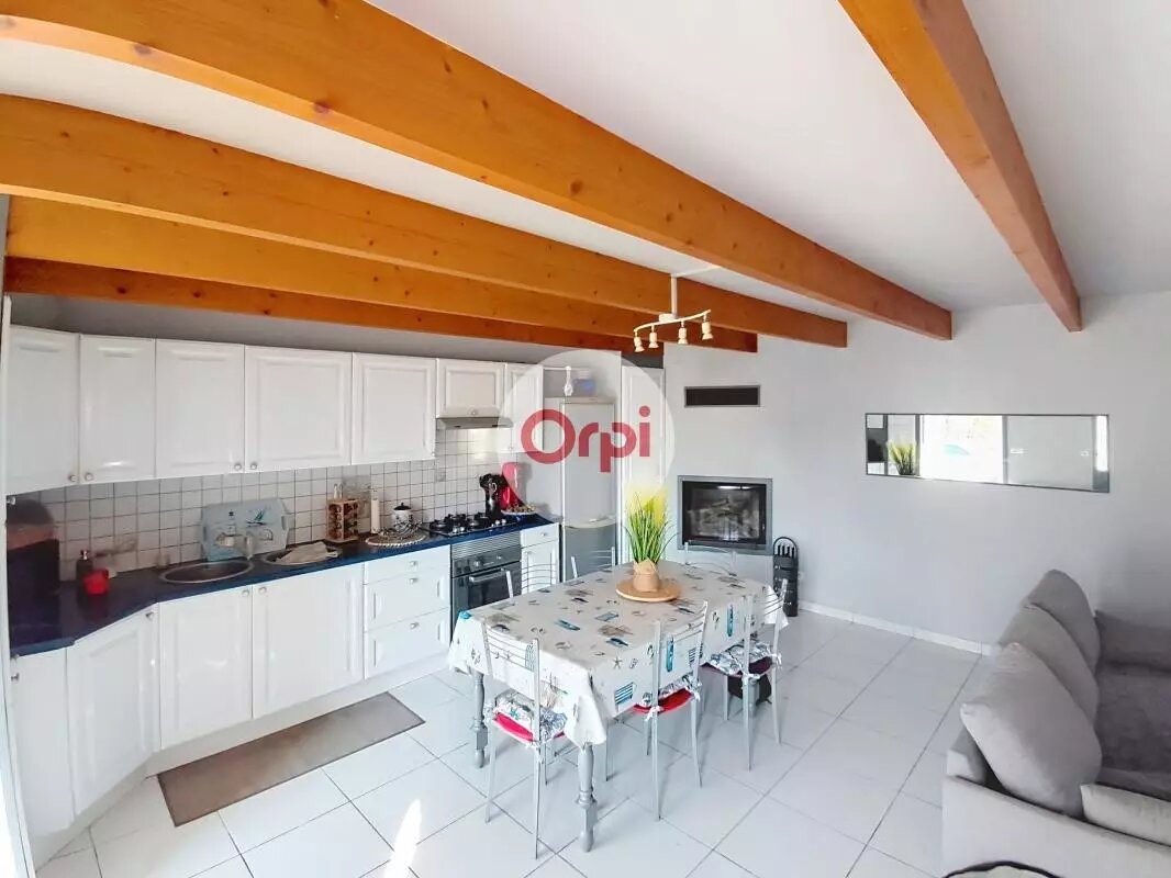 Maison à vendre, 60m², Ambon