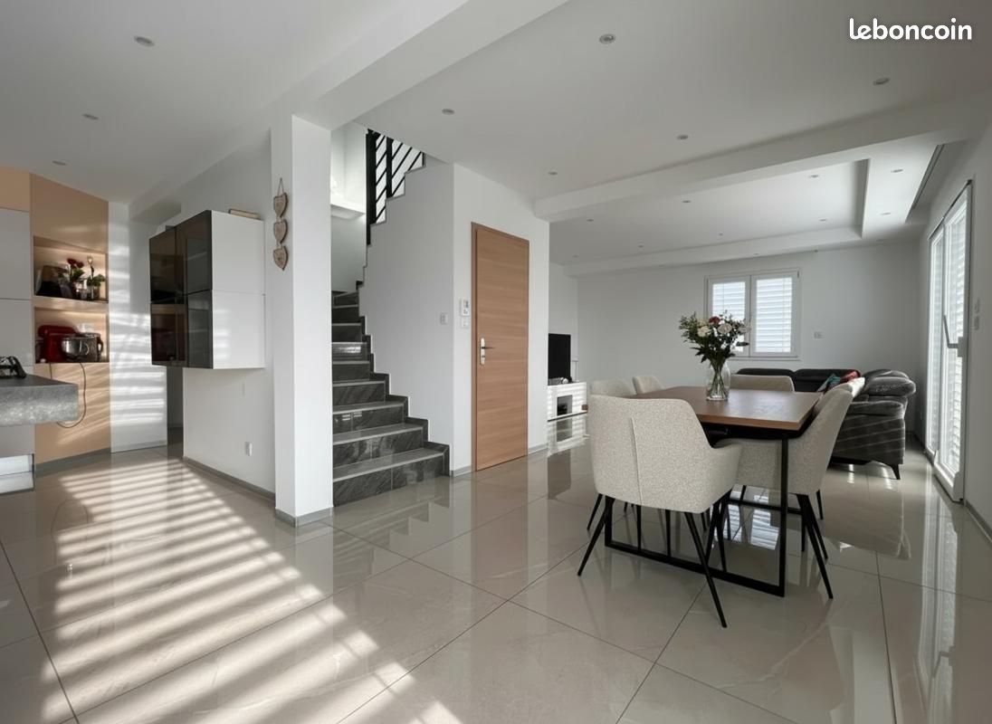 Maison à vendre, 130m², Denney