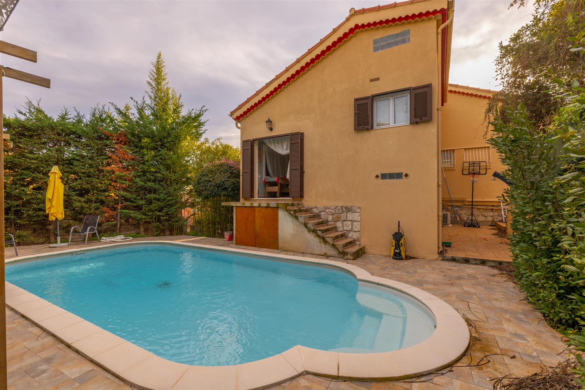 Maison à vendre, 186m², Roquebrune-Cap-Martin