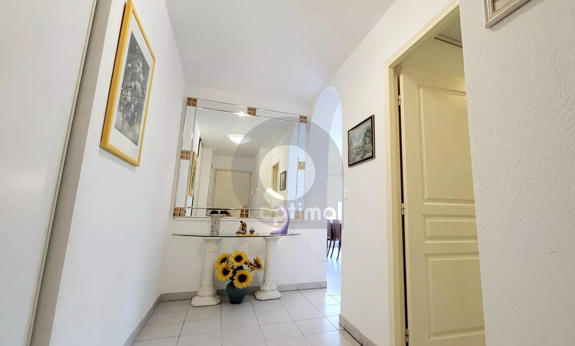 Appartement à vendre, 66m², Menton