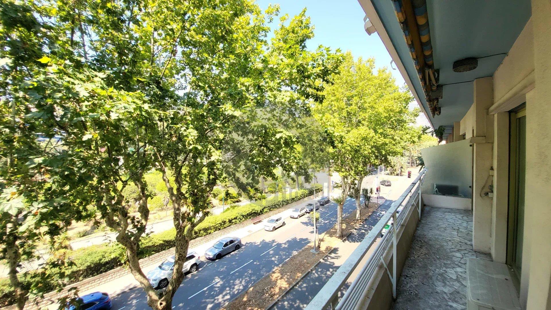 Appartement à vendre, 67m², Menton