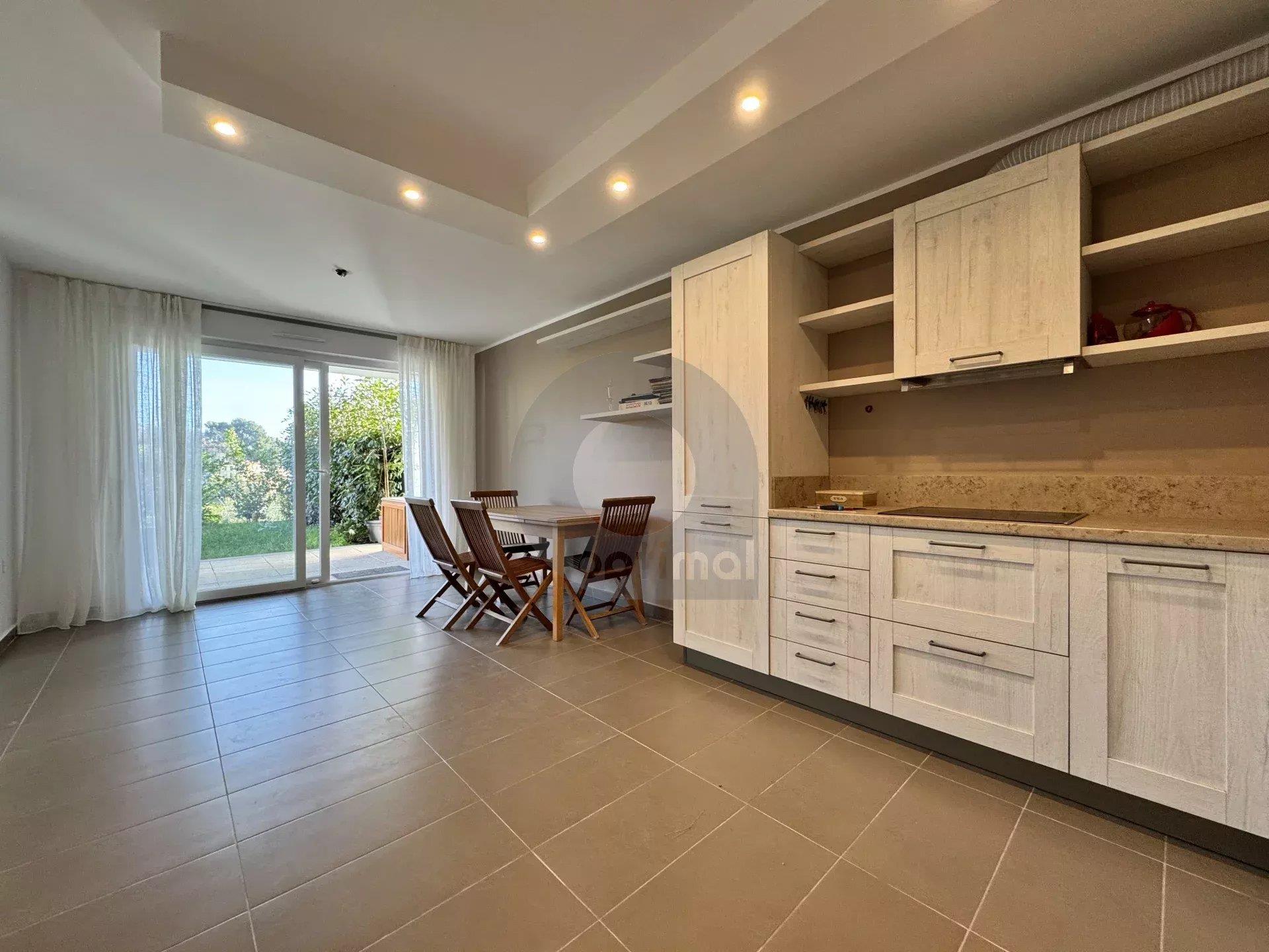 Appartement à vendre, 40m², Roquebrune-Cap-Martin
