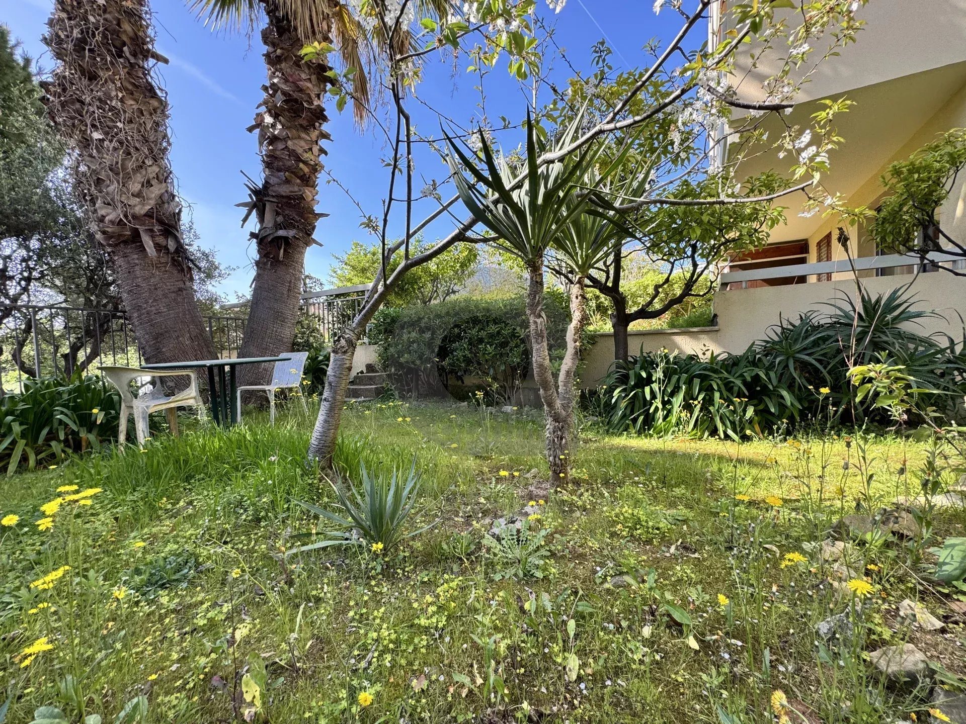 Appartement à vendre, 60m², Roquebrune-Cap-Martin