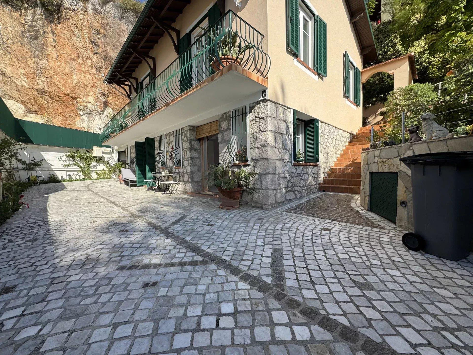 Maison à vendre, 130m², Roquebrune-Cap-Martin