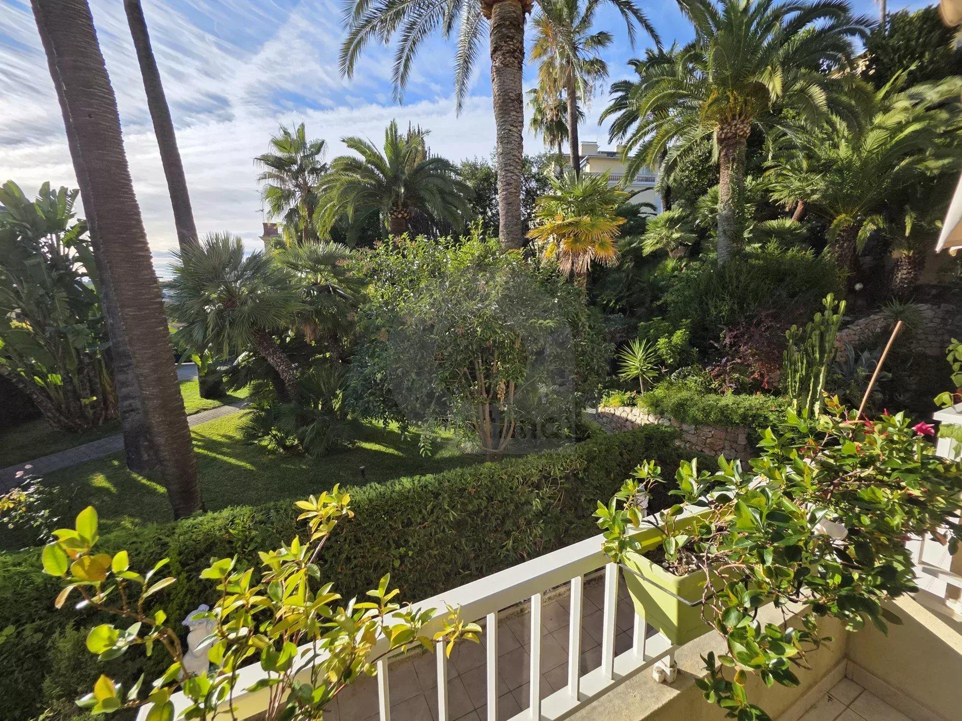 Appartement à vendre, 95m², Menton