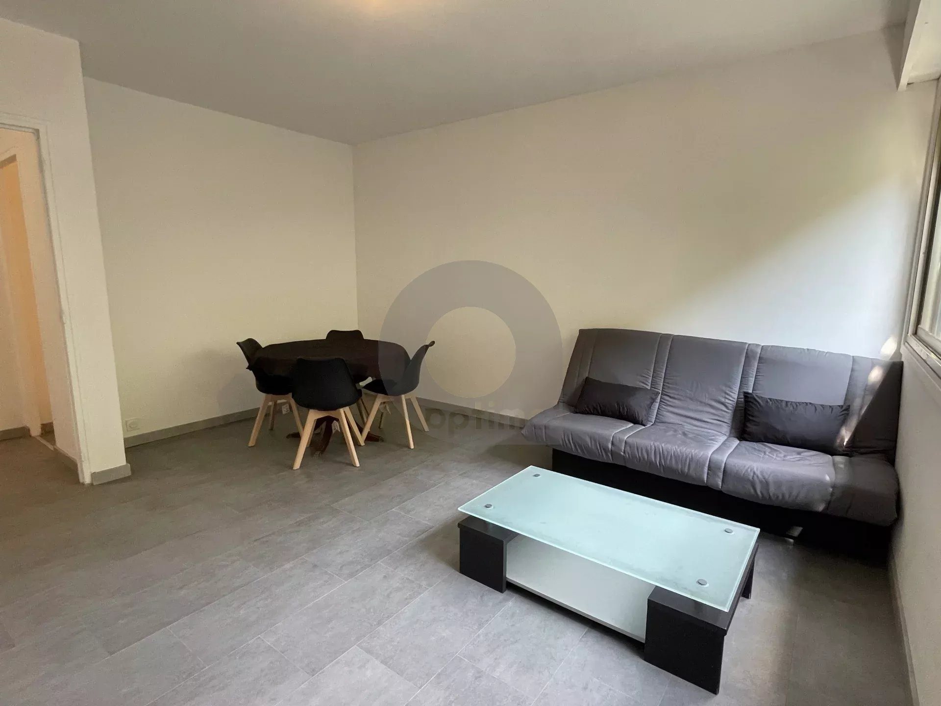 Appartement à louer, 48m², Menton