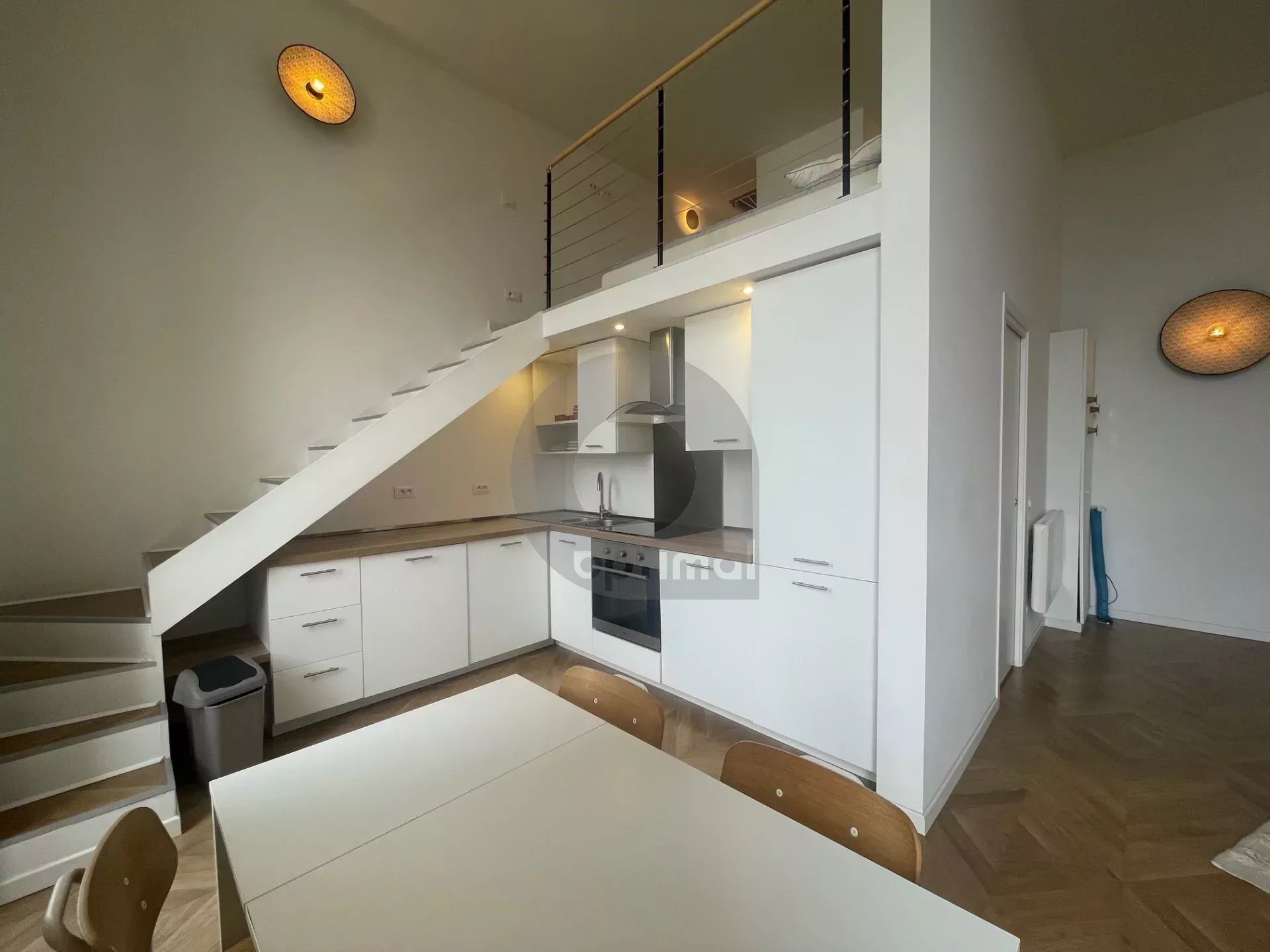 Appartement à louer, 42m², Menton
