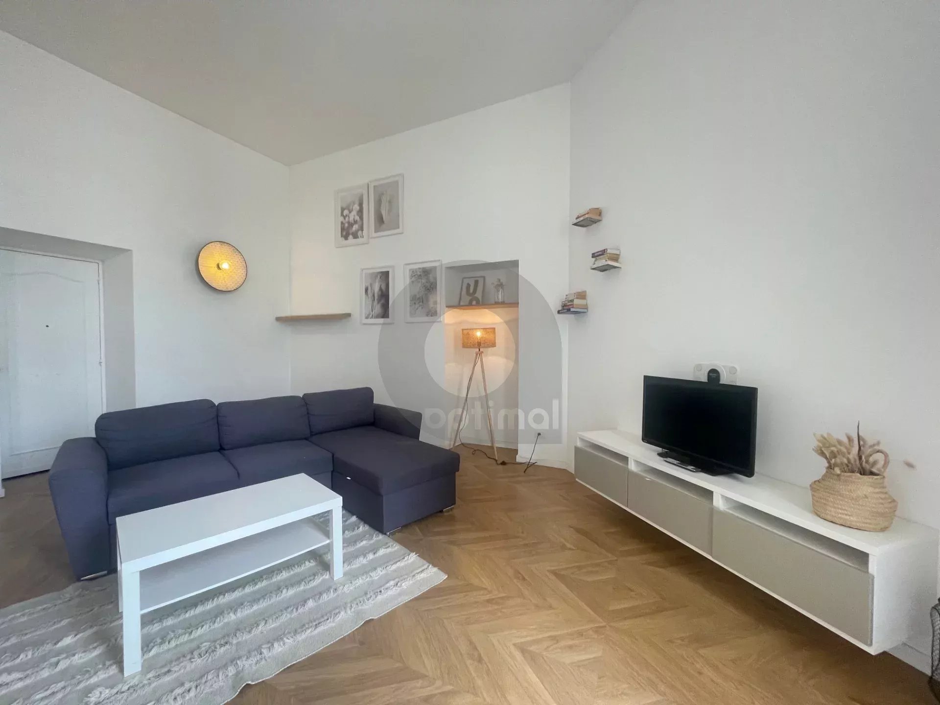 Appartement à louer, 42m², Menton