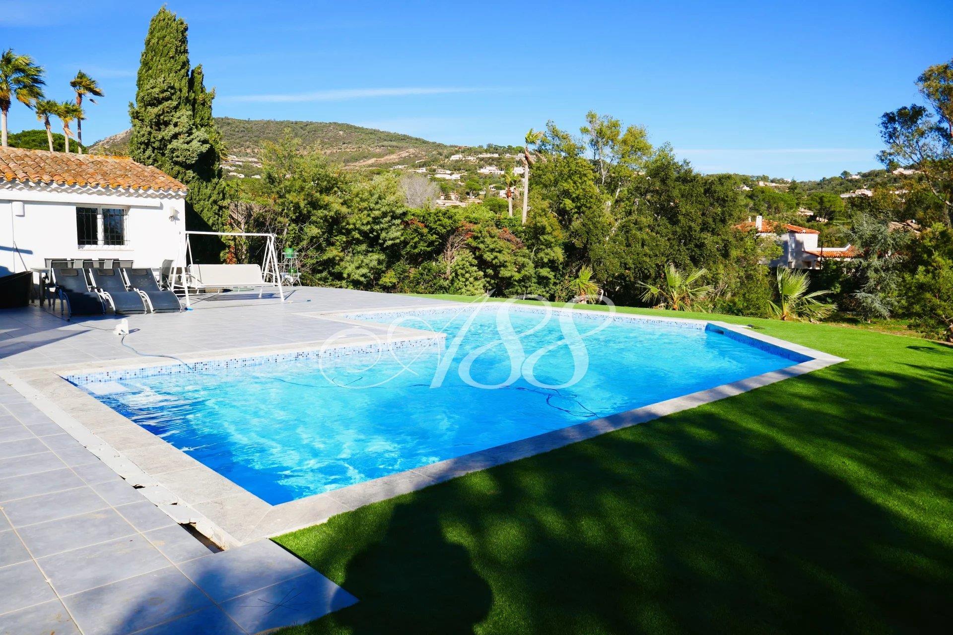 Maison à vendre, 300m², Grimaud